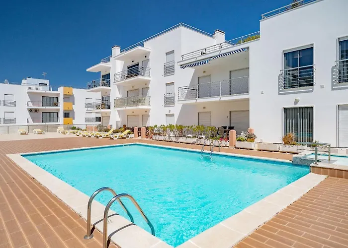Meia Praia 106 By Destination Algarve